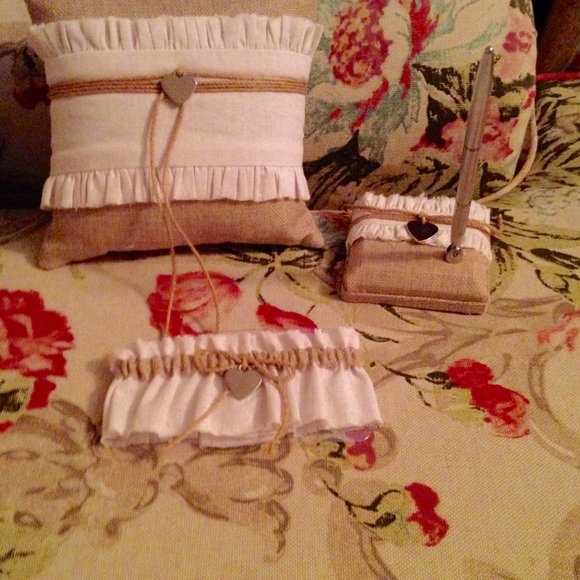 💥SOLD💥Bridal Garter - Picture 4 of 4